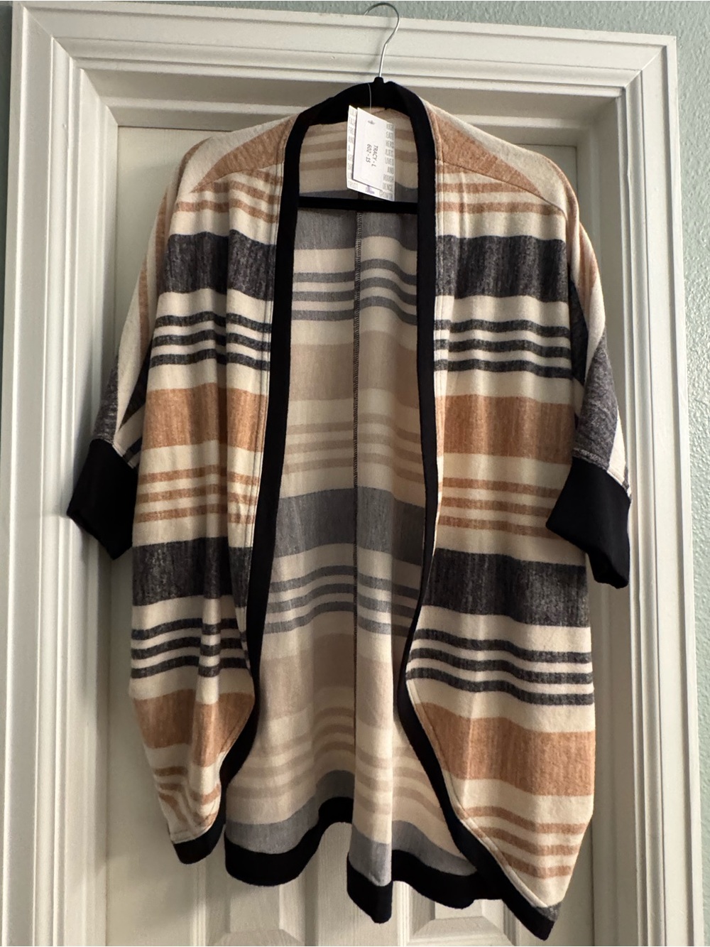 LuLaRoe Striped Tracy cocoon Cardigan - Cream, Tan & Black, very soft!